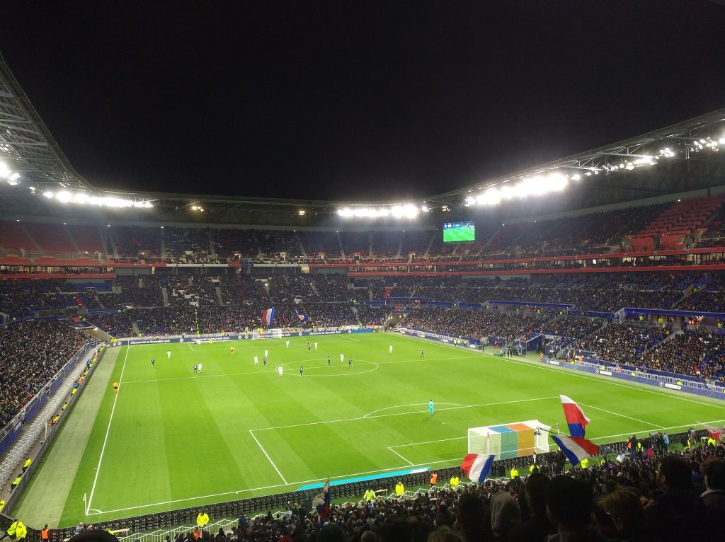 สนาม Parc des Princes ของปารีส แซงต์-แชร์กแมง