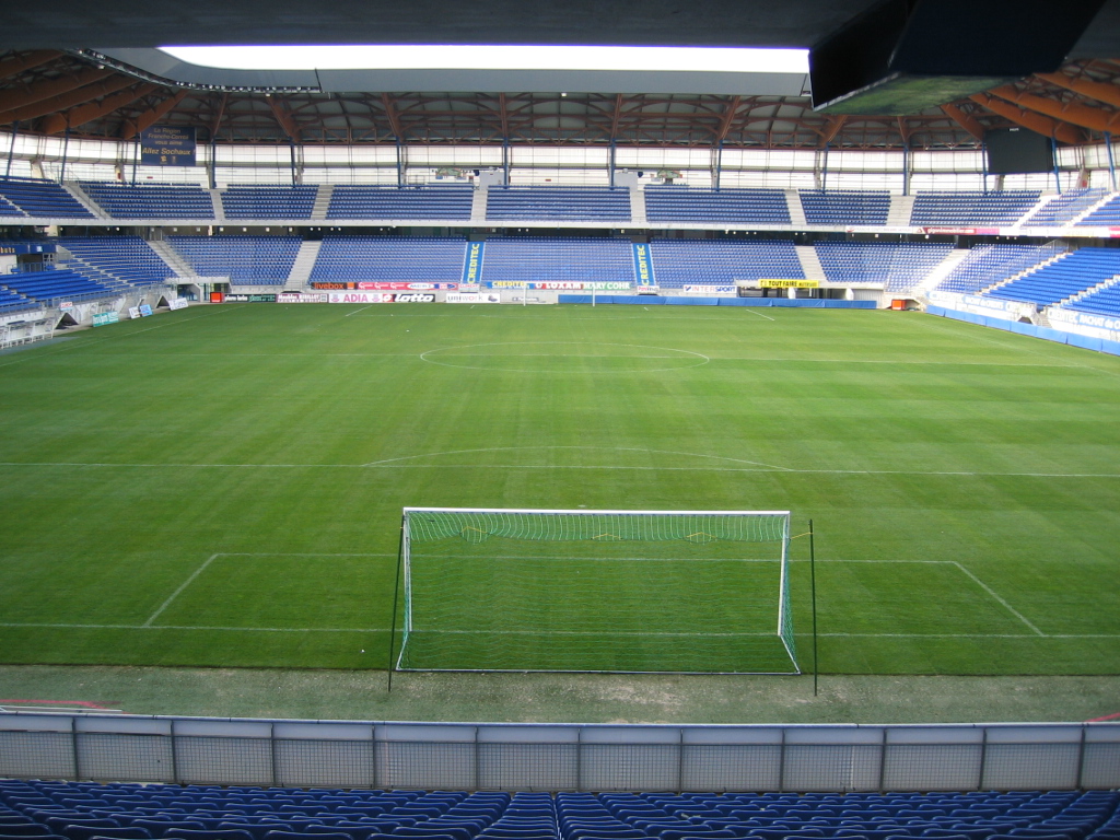สนาม Stade Auguste-Bonal ของโซโชซ์