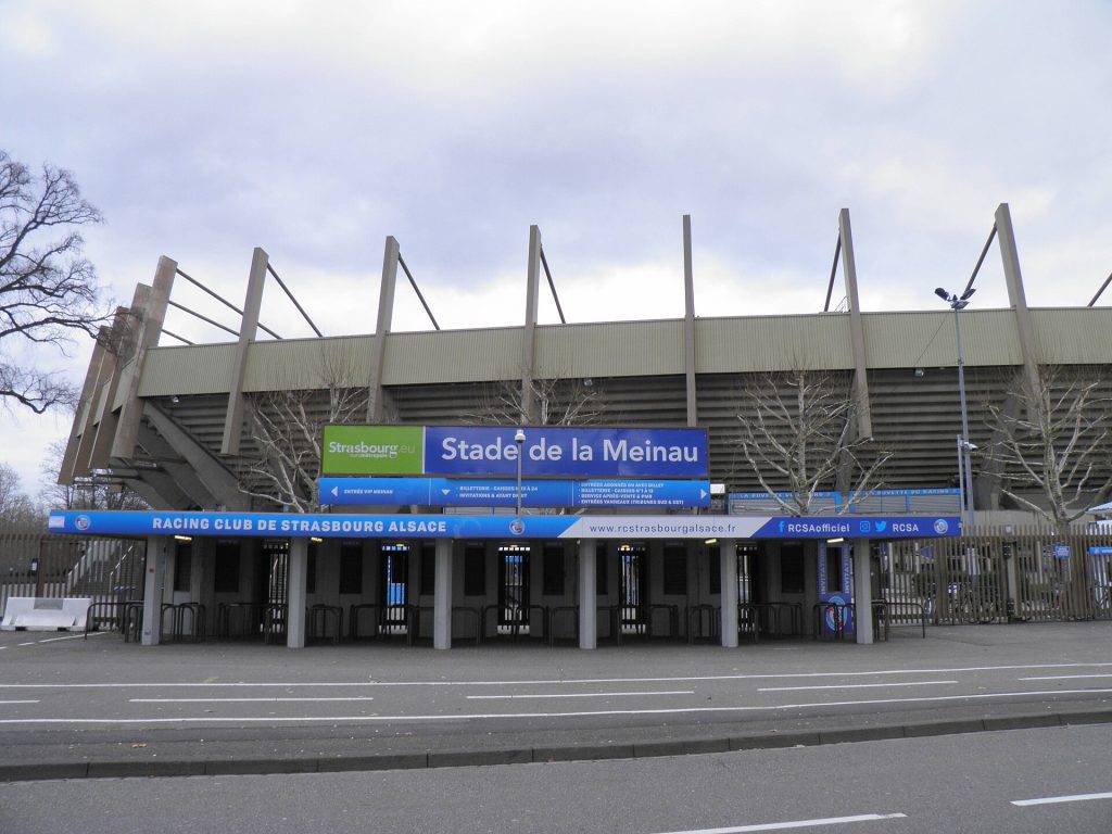 สนาม Stade de la Meinau ของสตราสบูร์ก