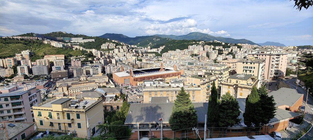 สนาม Stadio Luigi Ferraris ของเจนัว
