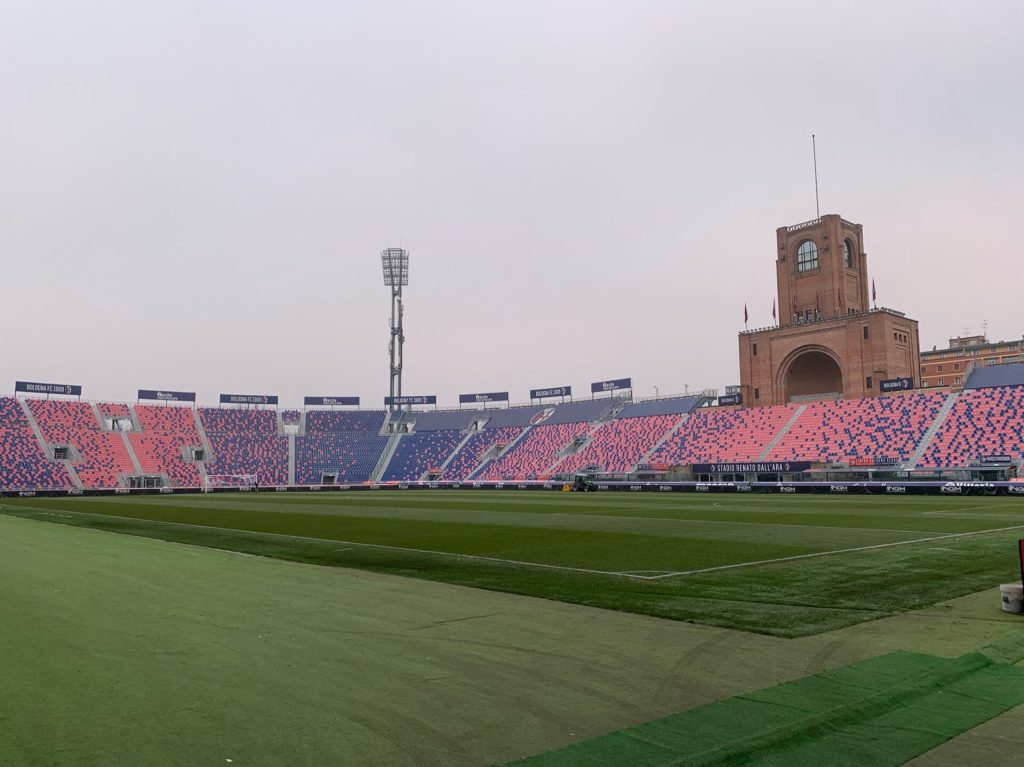 สนาม Stadio Renato Dall'Ara ของโบโลญญา